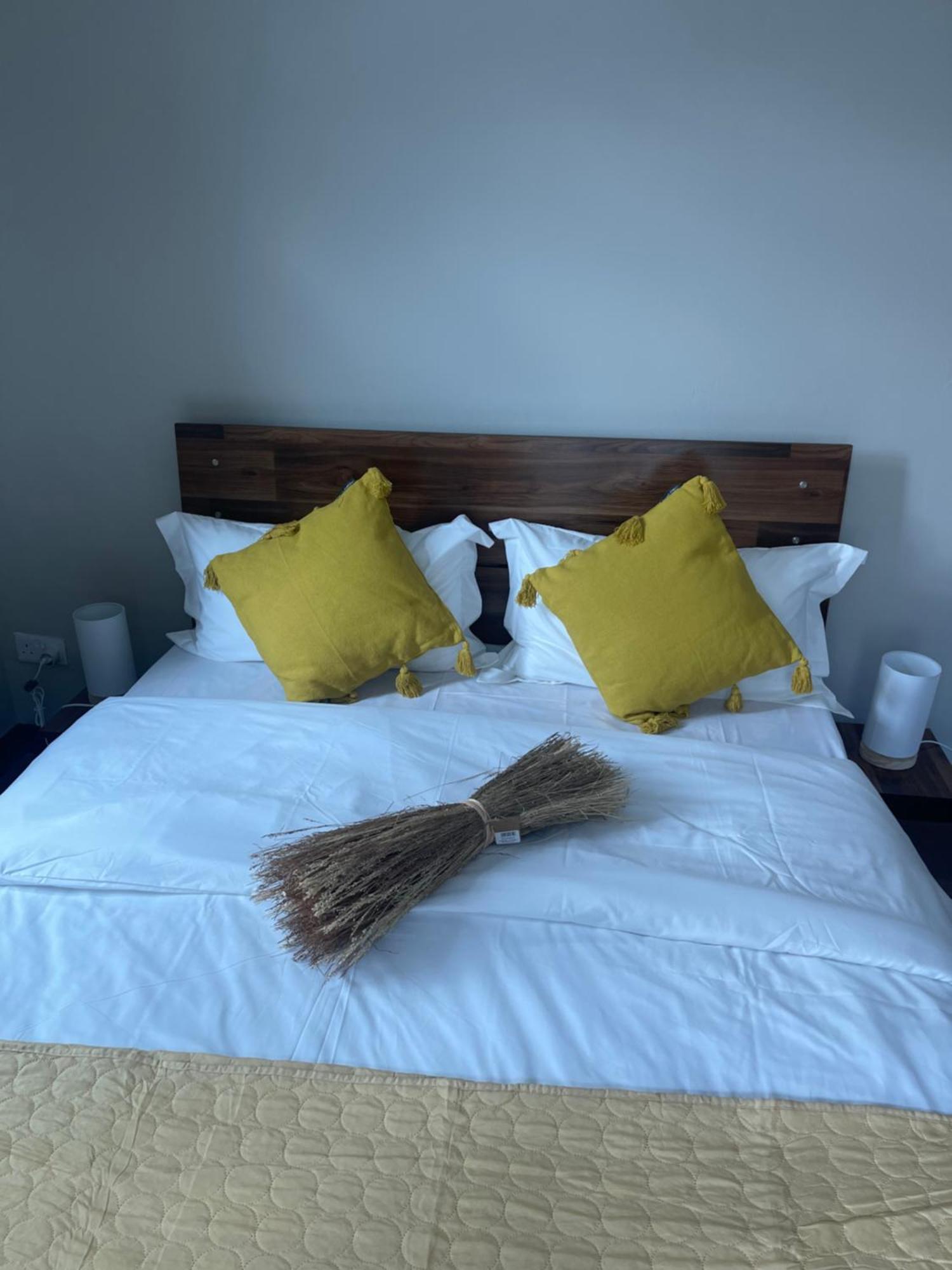 Phoenix Beach Apartments Sea View Flic en Flac Екстер'єр фото